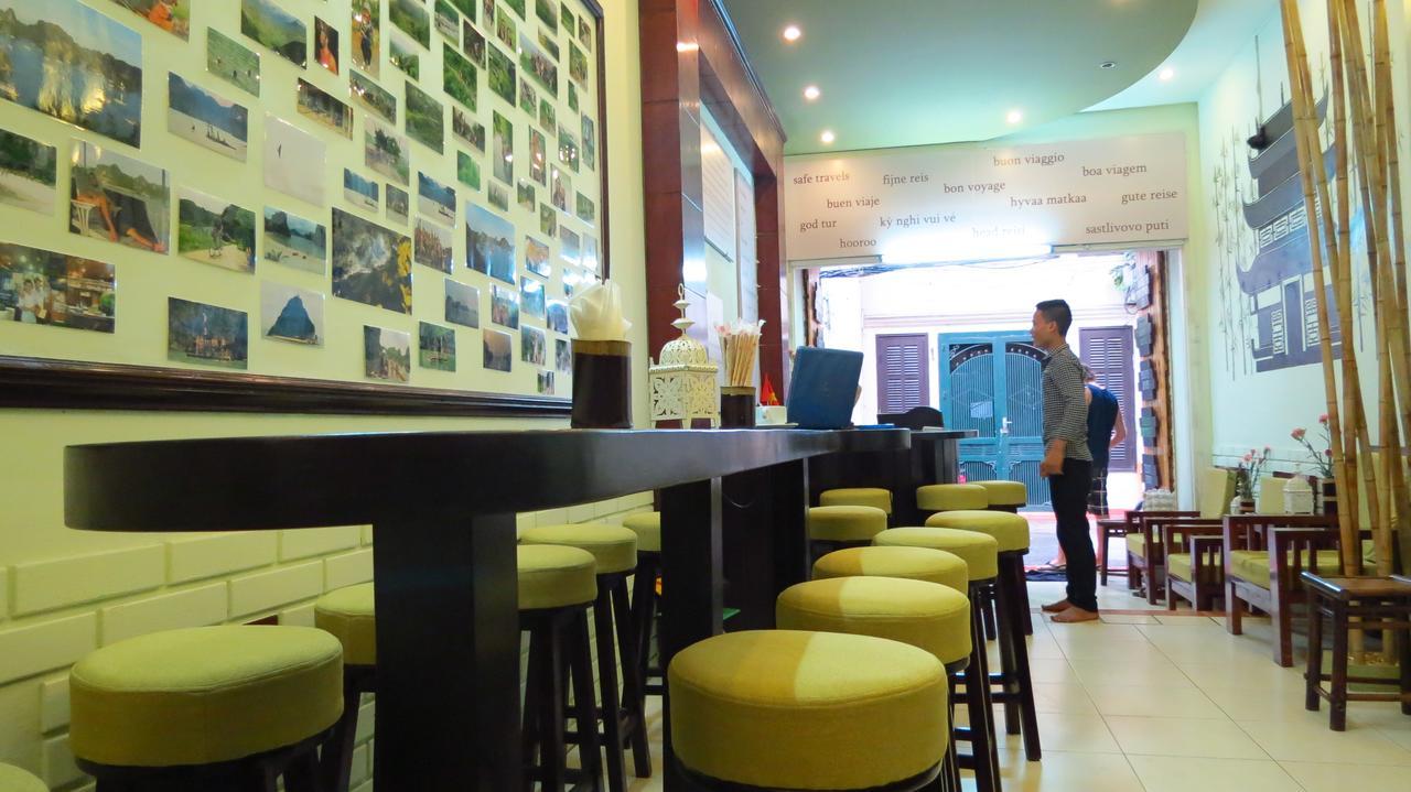 Hanoi Massive Hostel Hanói Exterior foto